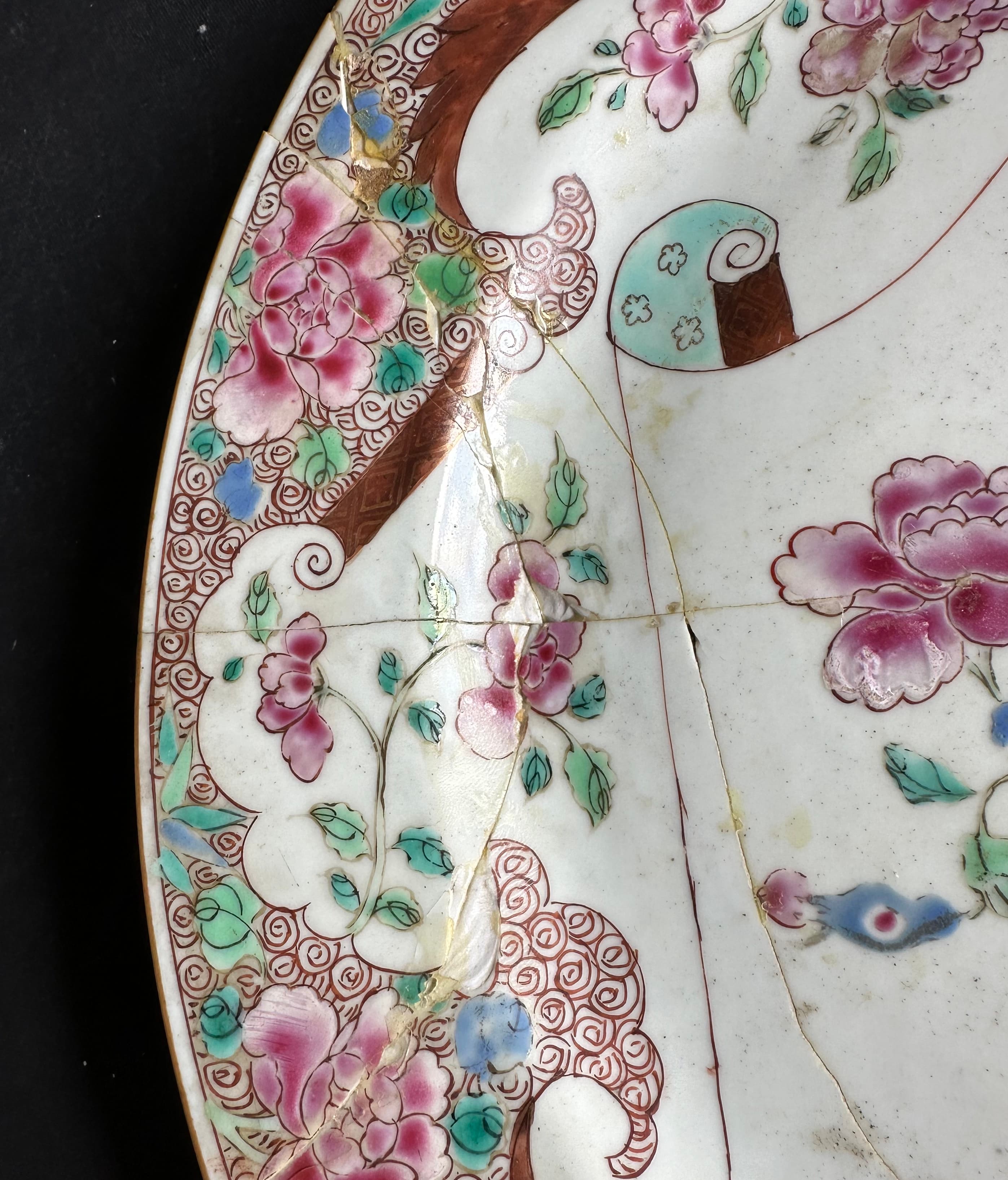 Fragment de céramique avant dérestauration