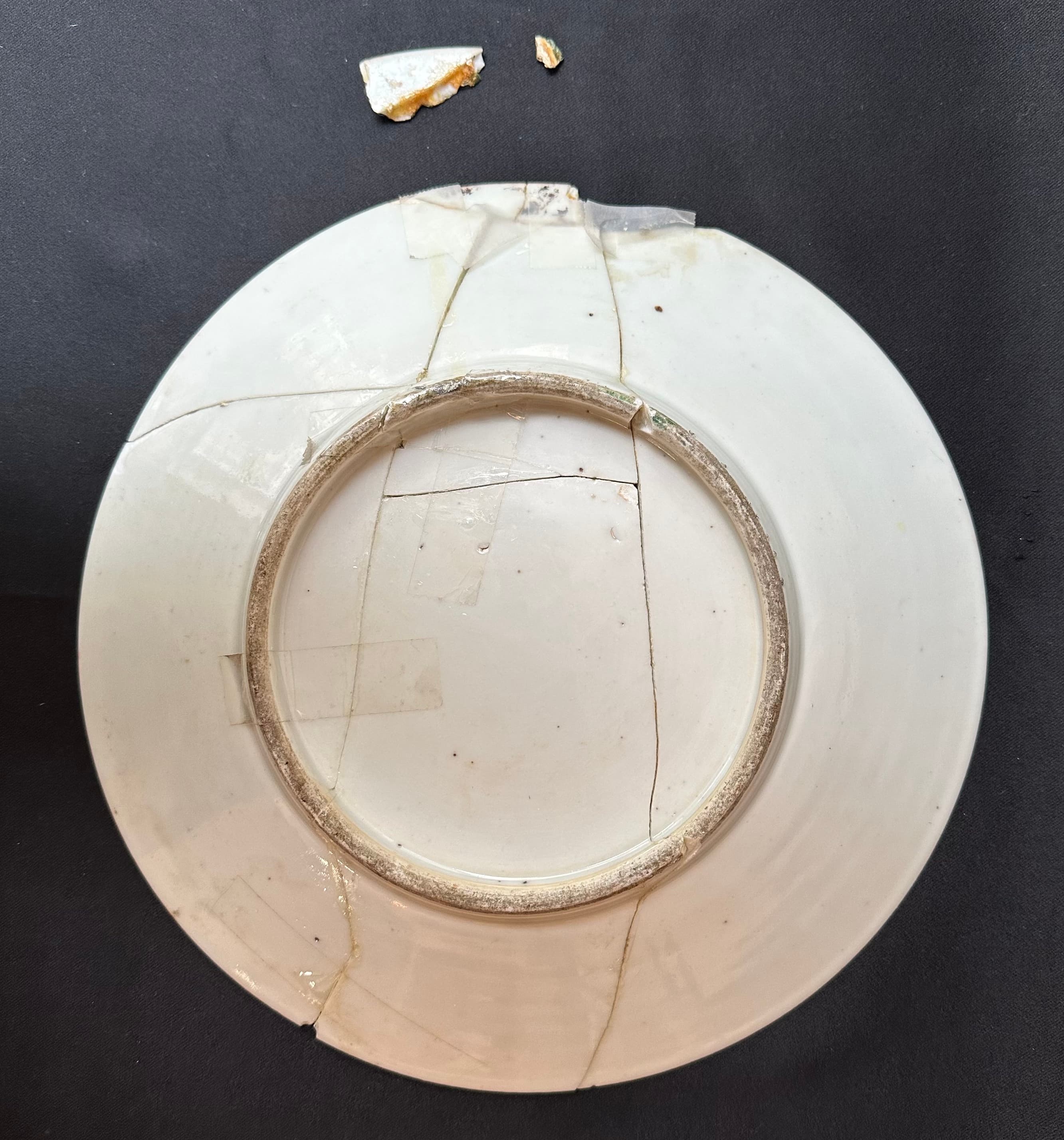 Assiette japonaise pendant restauration