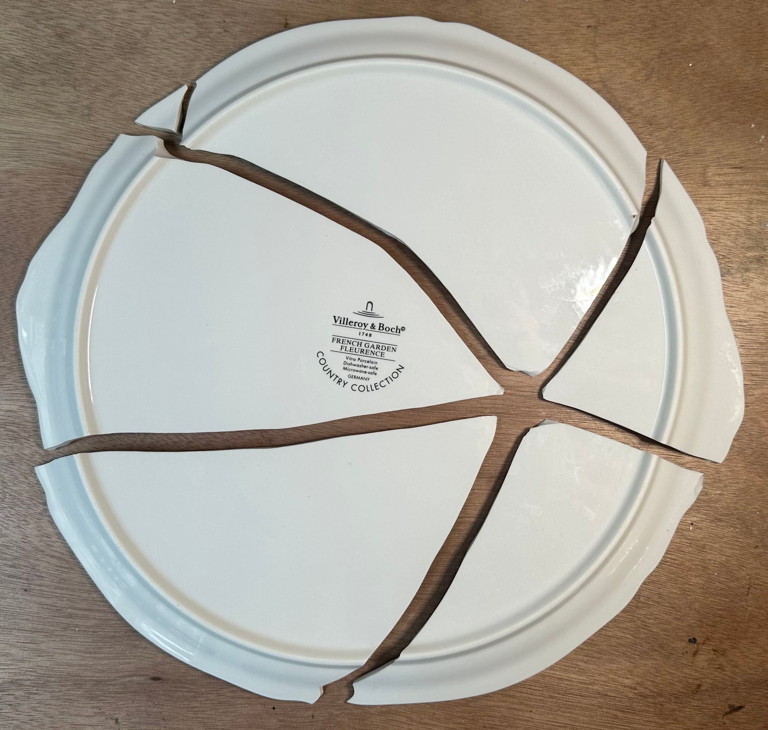 Assiette pendant restauration