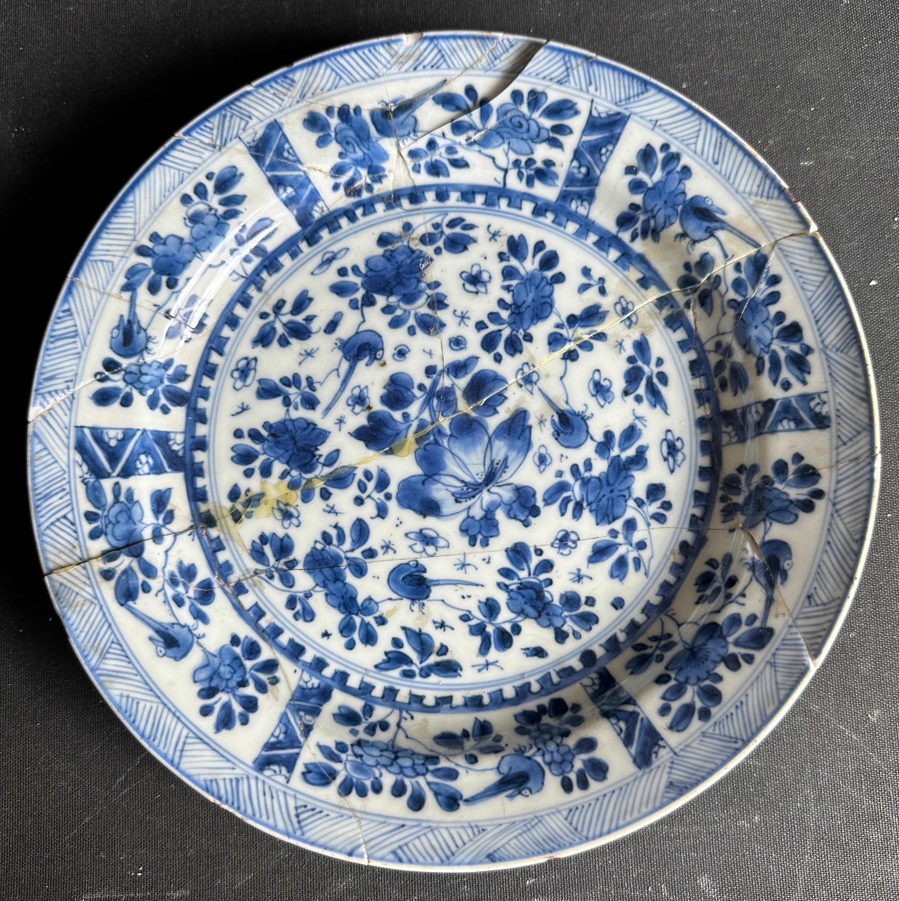 Fragment de céramique avant dérestauration