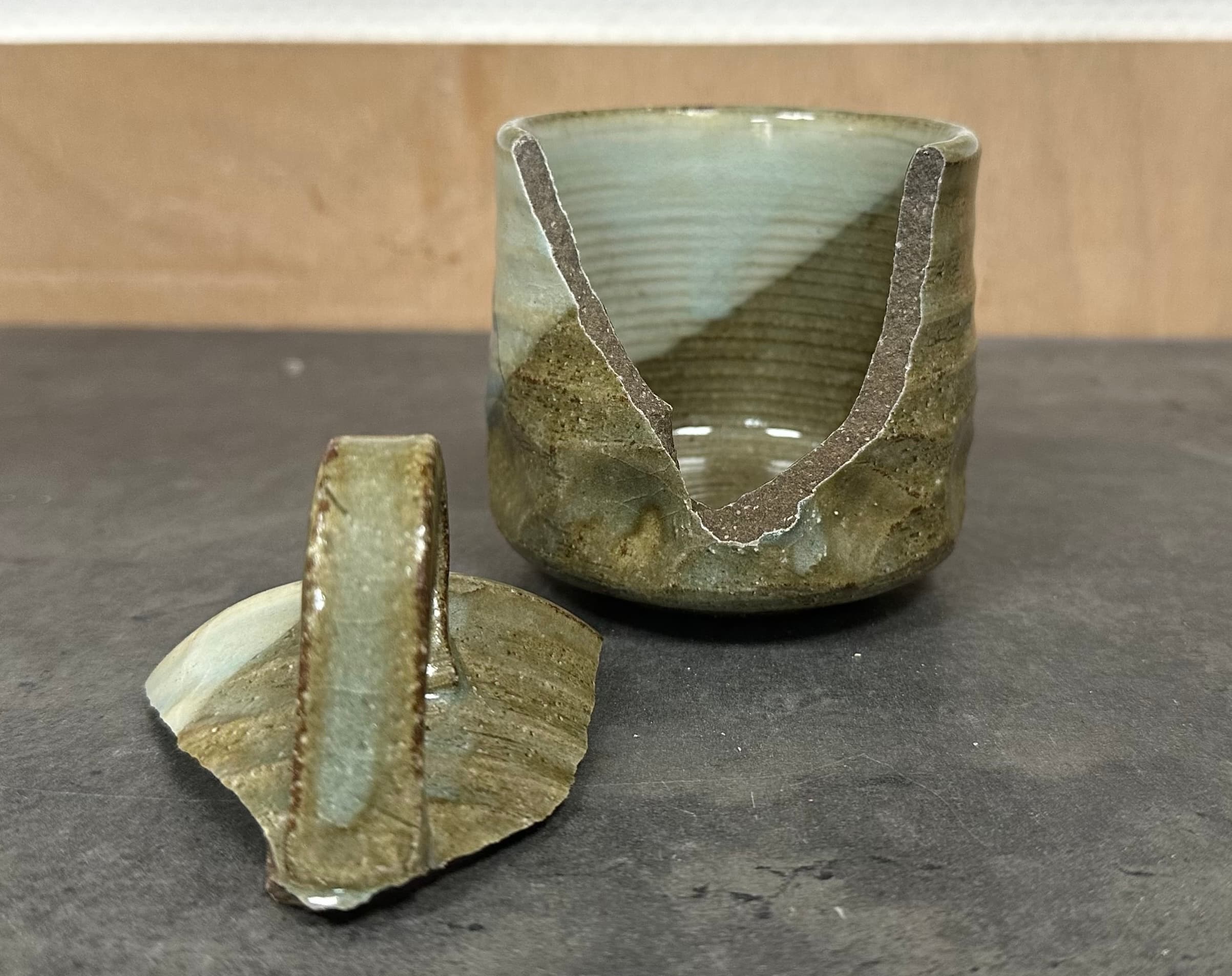 Tasse japonaise avant restauration