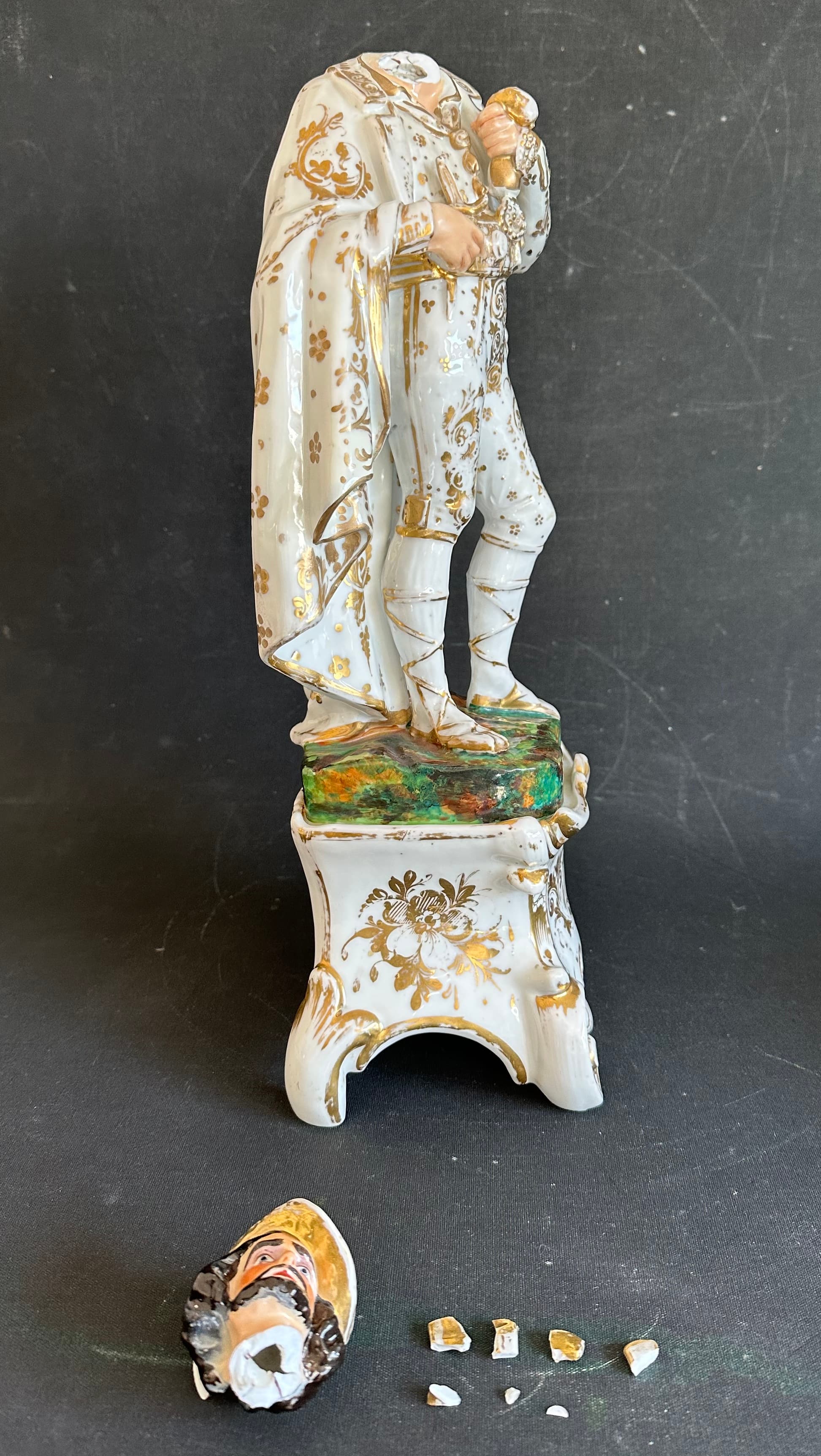 Porcelaine d'Andante avant restauration